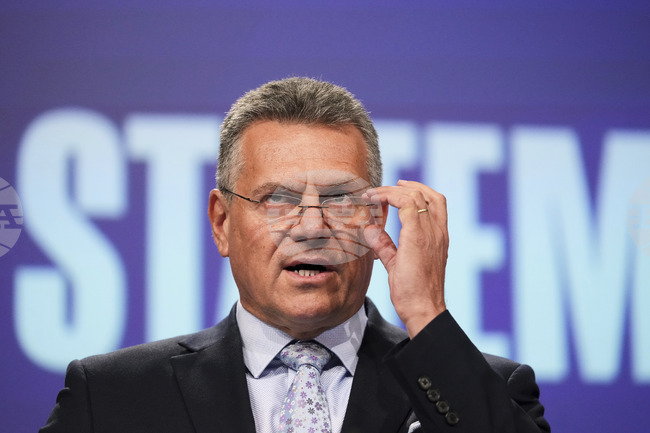 Търговските преговори между ЕС и САЩ напредват, но предстои обсъждането на ключови теми, заяви еврокомисар Марош Шефчович