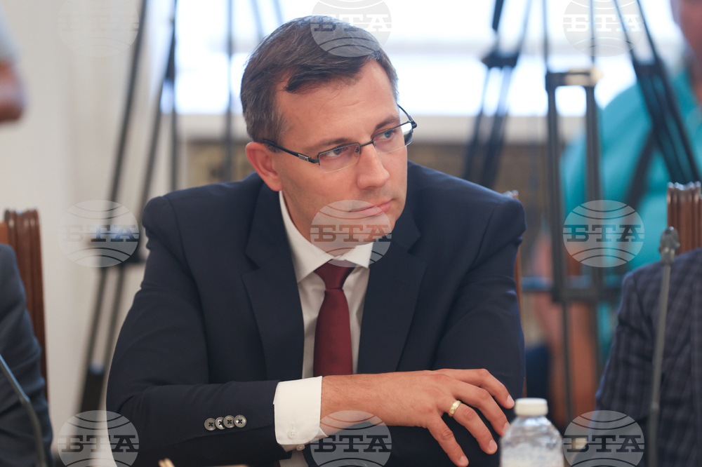 Предлагаме решения на проблема с безводието, които ще дадат резултат в рамките на месец-два, каза Станислав Анастасов от "ДПС-Ново начало"