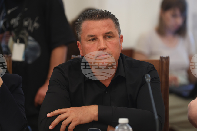 Всяко действие за решаване на проблема с недостига на вода ще бъде подкрепено от "Алианс за права и свободи", заяви Хюсни Адем