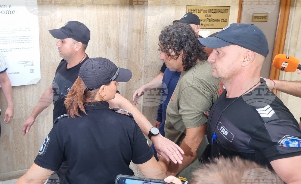 Двама от задържаните за инцидента в Несебър, при който загина дете, остават за постоянно в ареста