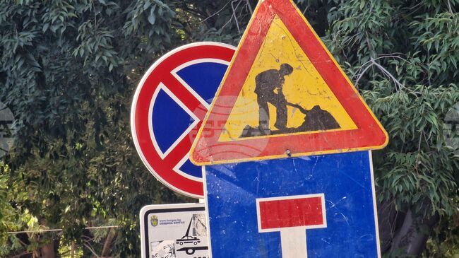 Движението по пътя Варна – Златни пясъци от днес ще бъде само в едното платно