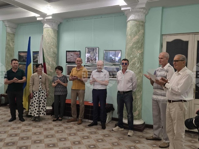 Фотоизложба „Българска вълна“ бе открита в Българския културен дом в Одеса
