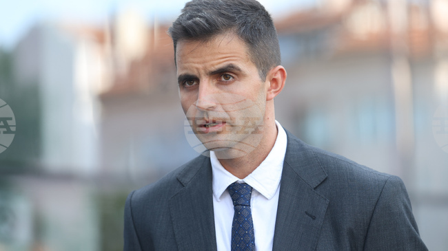 Мярка "задържане под стража" е наложена на мъжа, обвинен за нанасяне на средна телесна повреда на жена след лек пътен инцидент в София