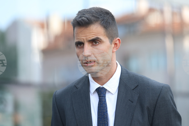 Мярка "задържане под стража" е наложена на мъжа, обвинен за нанасяне на средна телесна повреда на жена след лек пътен инцидент в София