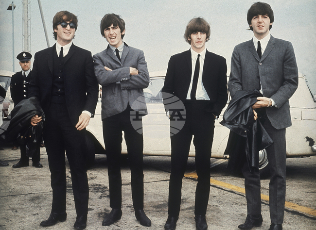 Инструменти и ръкописи на „Бийтълс“, „Нирвана“ и „Пинк Флойд“ заемат централно място в нов търг на аукционната къща „Кристис“ 