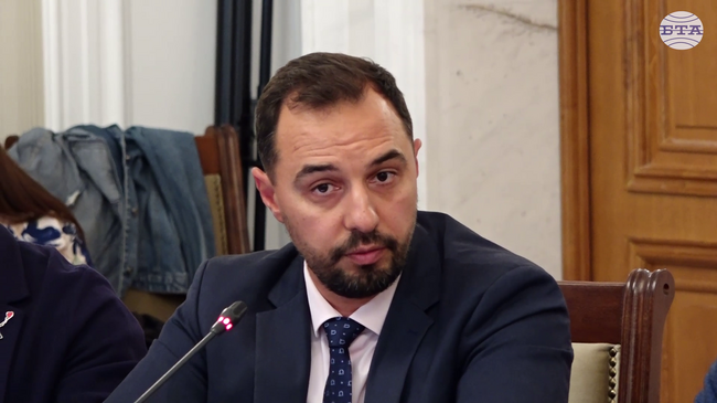 Препоръките на временната комисия за безводието да отидат директно в изпълнителната власт и да започне да се работи, предлагат от ПП-ДБ