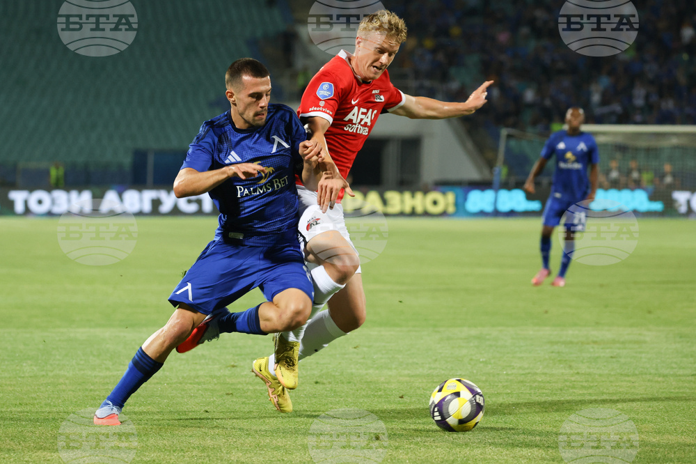 България е продала родни футболни таланти за 38 милиона евро и е на 42-ро място в света, Франция има продажби за близо 4 милиарда