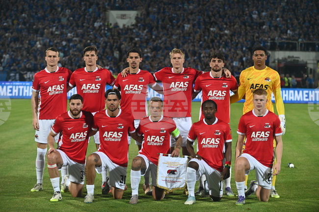 АЗ Алкмаар допусна тежко поражение на старта на основната фаза в Лигата на конференциите