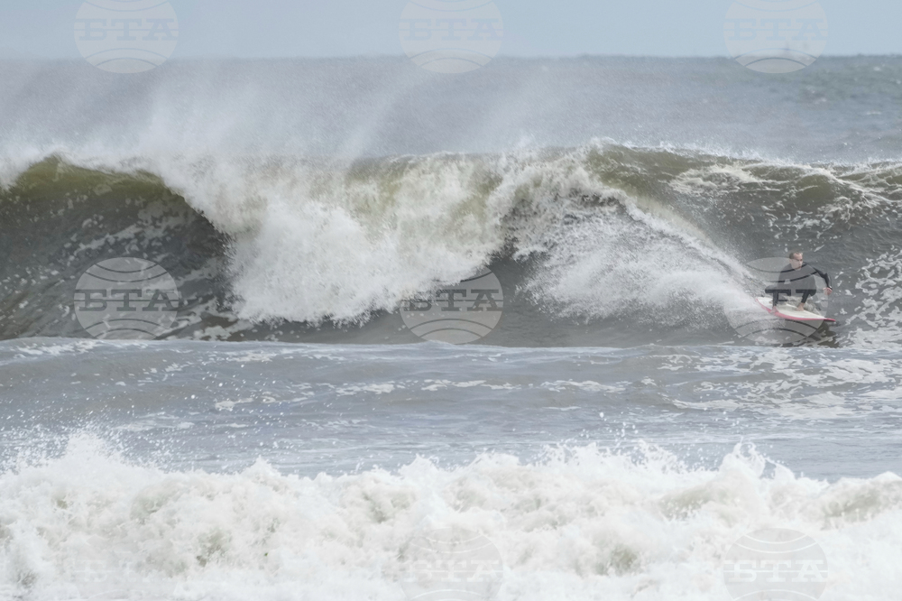 Storm Surfing