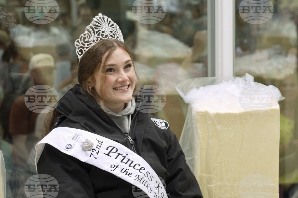 Princess Butter Sculpture Minnesota