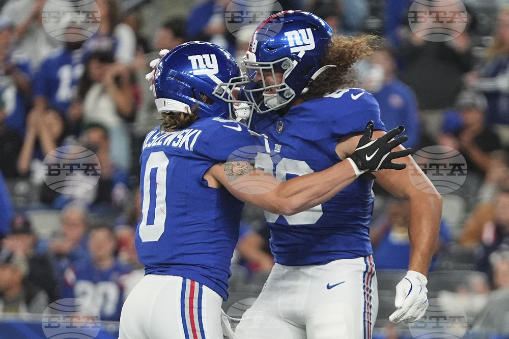 Patriots Giants Football