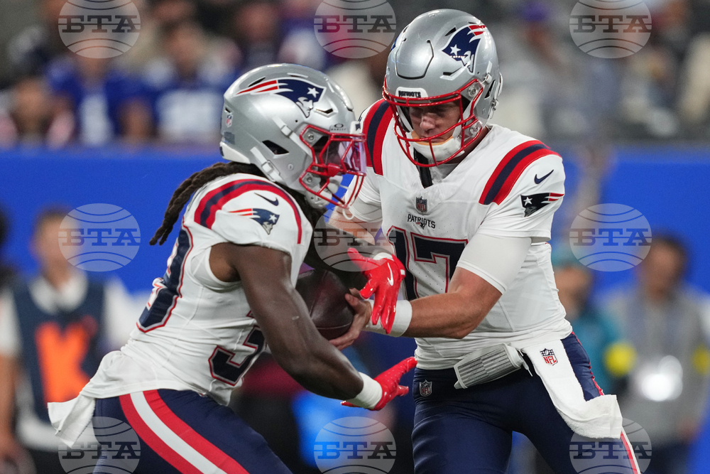 Patriots Giants Football