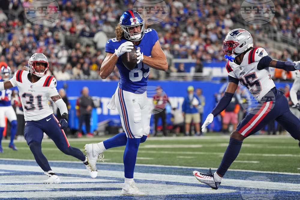 Patriots Giants Football