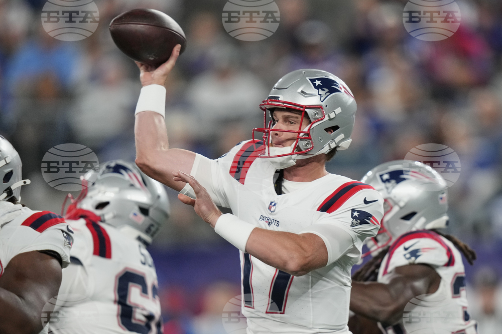 Patriots Giants Football