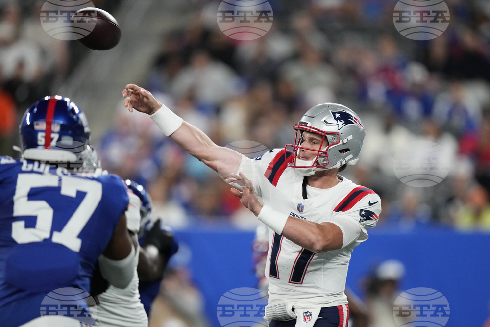 Patriots Giants Football