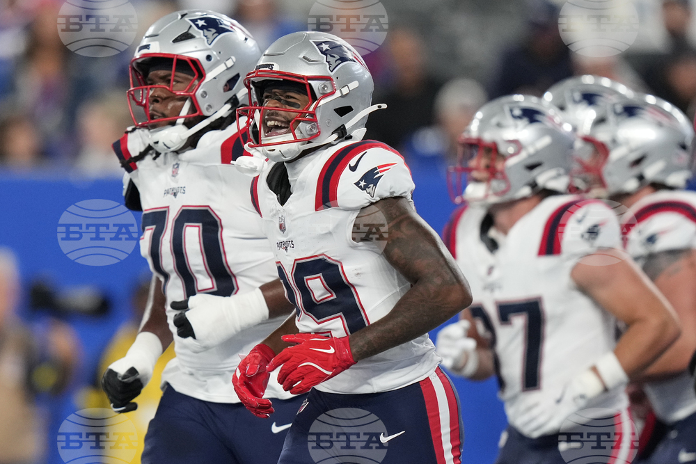 Patriots Giants Football