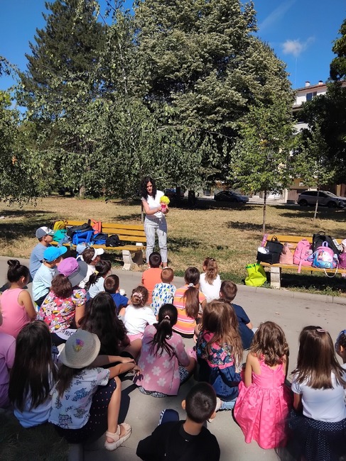 Рисковите фактори за добро здраве представиха в лятна академия експерти от РЗИ – Търговище