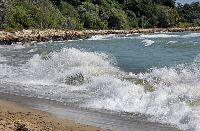 Повреден надводен дрон е бил унищожен на около 80 км източно от Варна във водите на Черно море