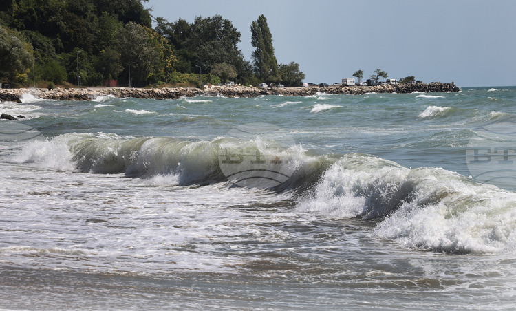 Bulgarian Navy Destroys Unmanned Surface Vessel in Black Sea