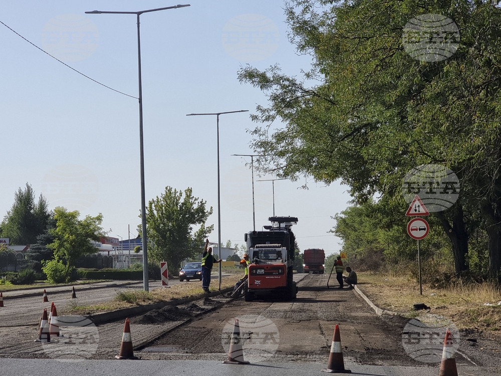 До два месеца се очаква да приключи ремонтът на участъка между Ямбол и връзката за международния път I-7 за ГКПП „Лесово“