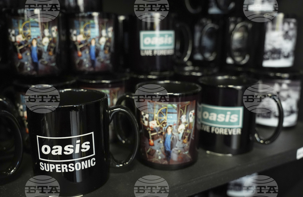 Oasis Pop-Up Shop