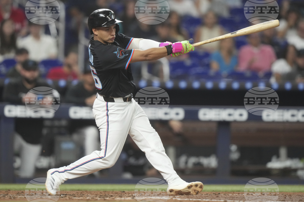 Blue Jays Marlins Baseball