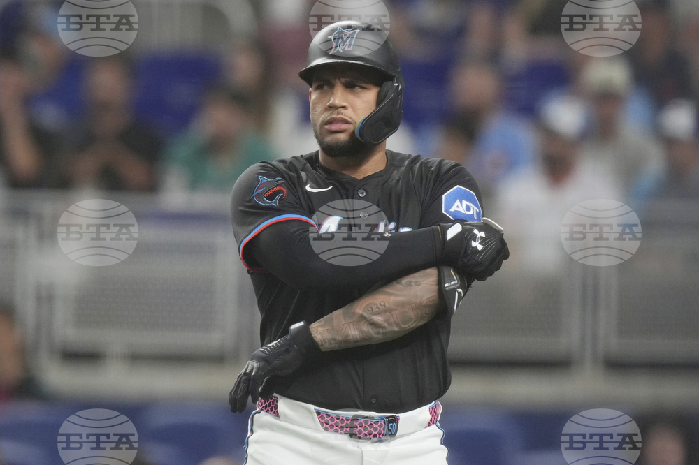 Blue Jays Marlins Baseball