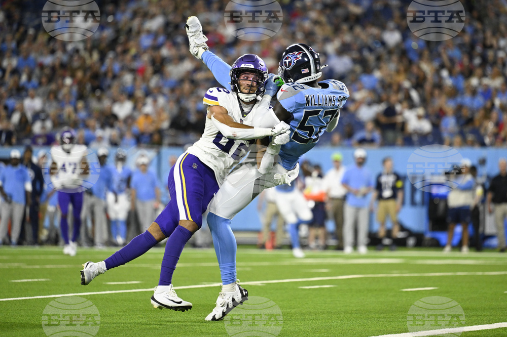 APTOPIX Vikings Titans Football