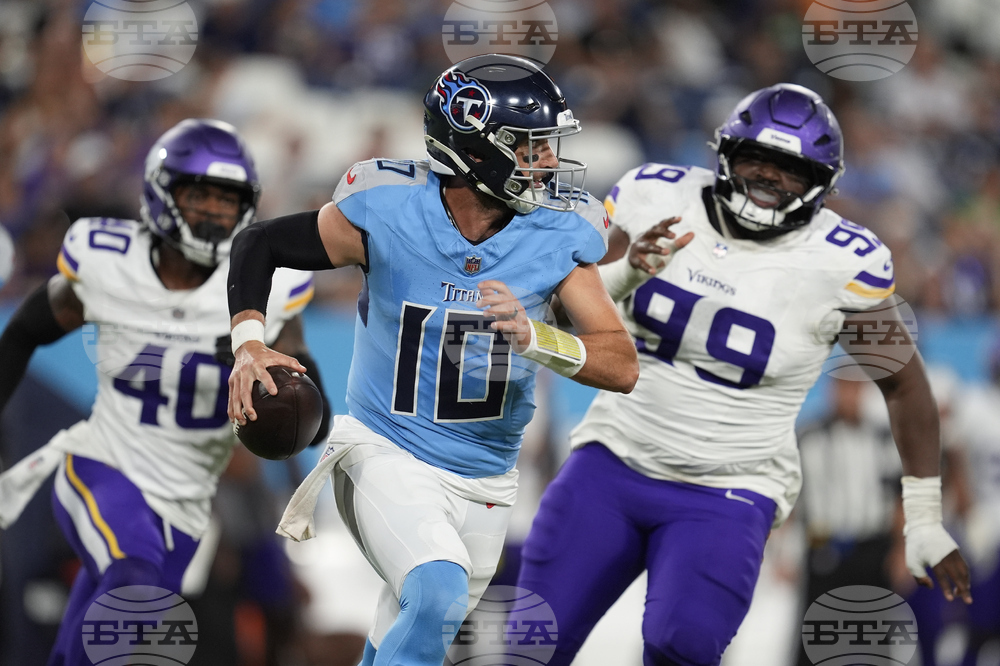 Vikings Titans Football