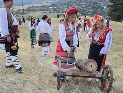 Село Жеравна - Фестивал на фолклорната носия