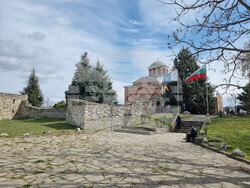 Архив - средновековна църква - преосвещаване