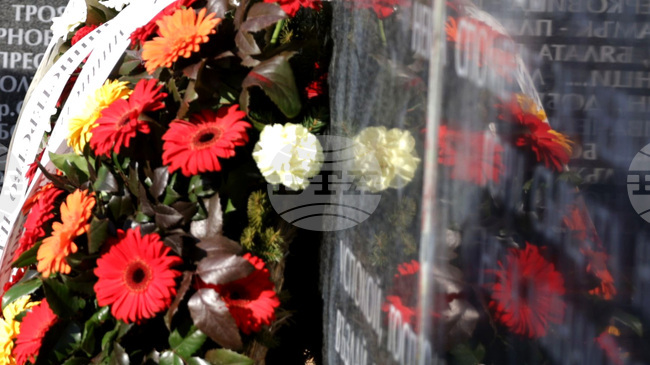 August 23: Europe Marks Day of Remembrance for Victims of Crimes by Totalitarian Regimes