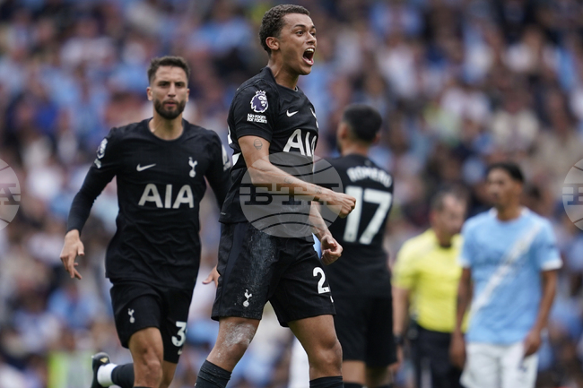 Тотнъм спечели гостуването си на Манчестър Сити и продължава с пълен актив във Висшата лига на Англия