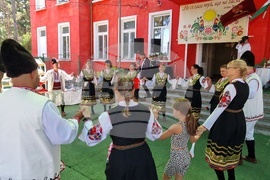 Село Екзарх Йосиф - празник на ябълката