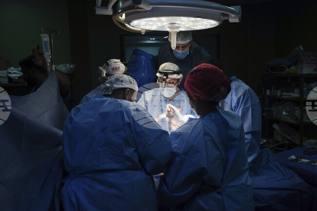 Mideast Wars Gaza Witnesses to Hunger