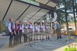 Село Черни Вит -  „От Тимок до Вита“ - събор