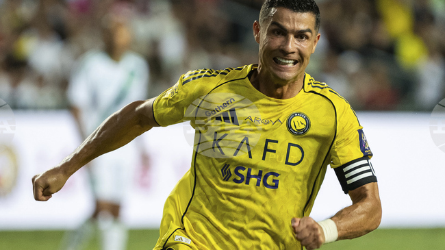 Кристиано Роналдо вкара два гола за десетата поредна победа на Ал-Насър от началото на сезона в Саудитска Арабия