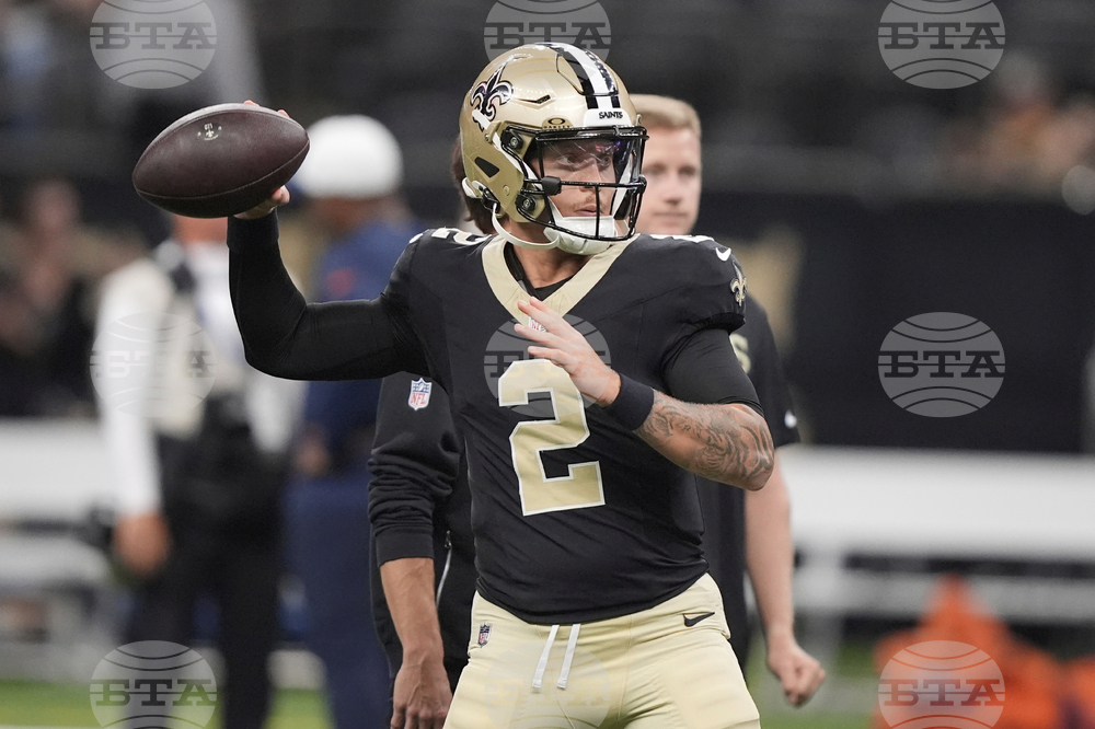 Broncos Saints Football