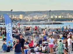 Варна - Най-дългата вечеря на плажа