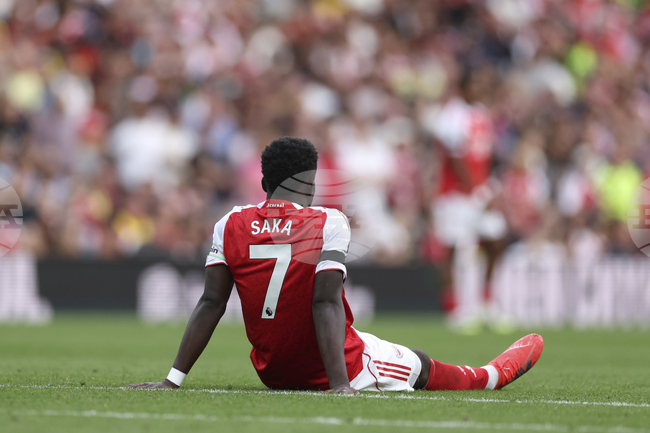 Контузията на Букайо Сака от Арсенал не е толкова сериозна, колкото се очакваше първоначално