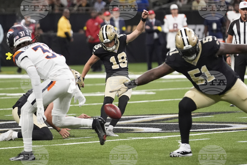 Broncos Saints Football