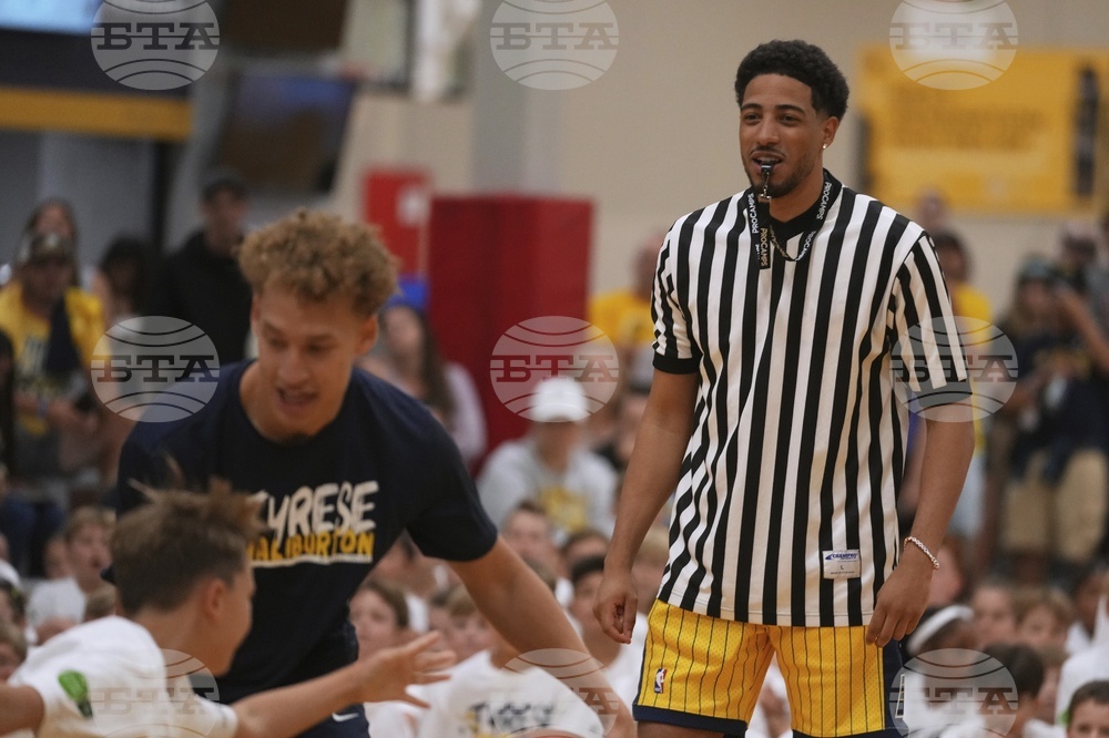 Pacers Haliburton Basketball