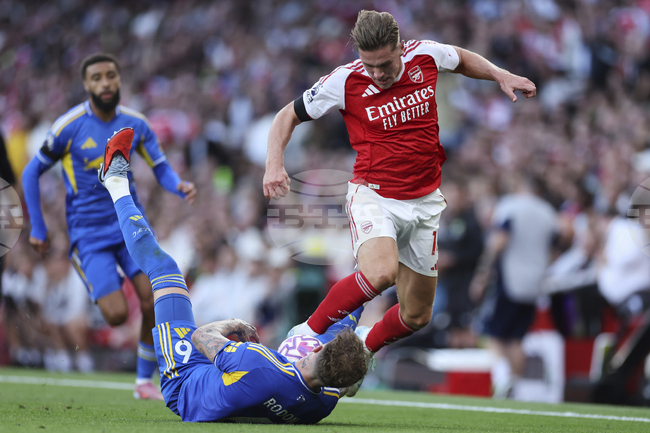 Артета подкрепя Виктор Гьокереш след критиките за играта му срещу Манчестър Сити