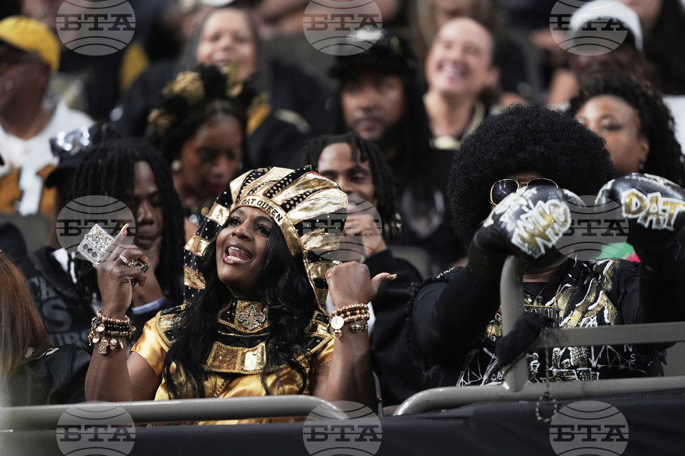 Broncos Saints Football