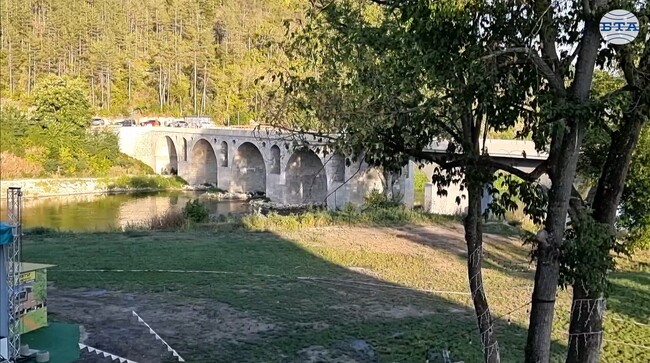 Бяла отбелязва година от реставрацията на моста на Колю Фичето с разнообразна концертна програма и 3D-мапинг шоу