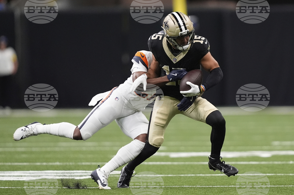 Broncos Saints Football