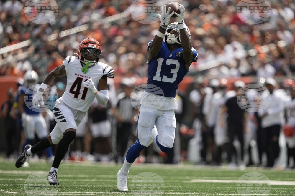 APTOPIX Colts Bengals Football