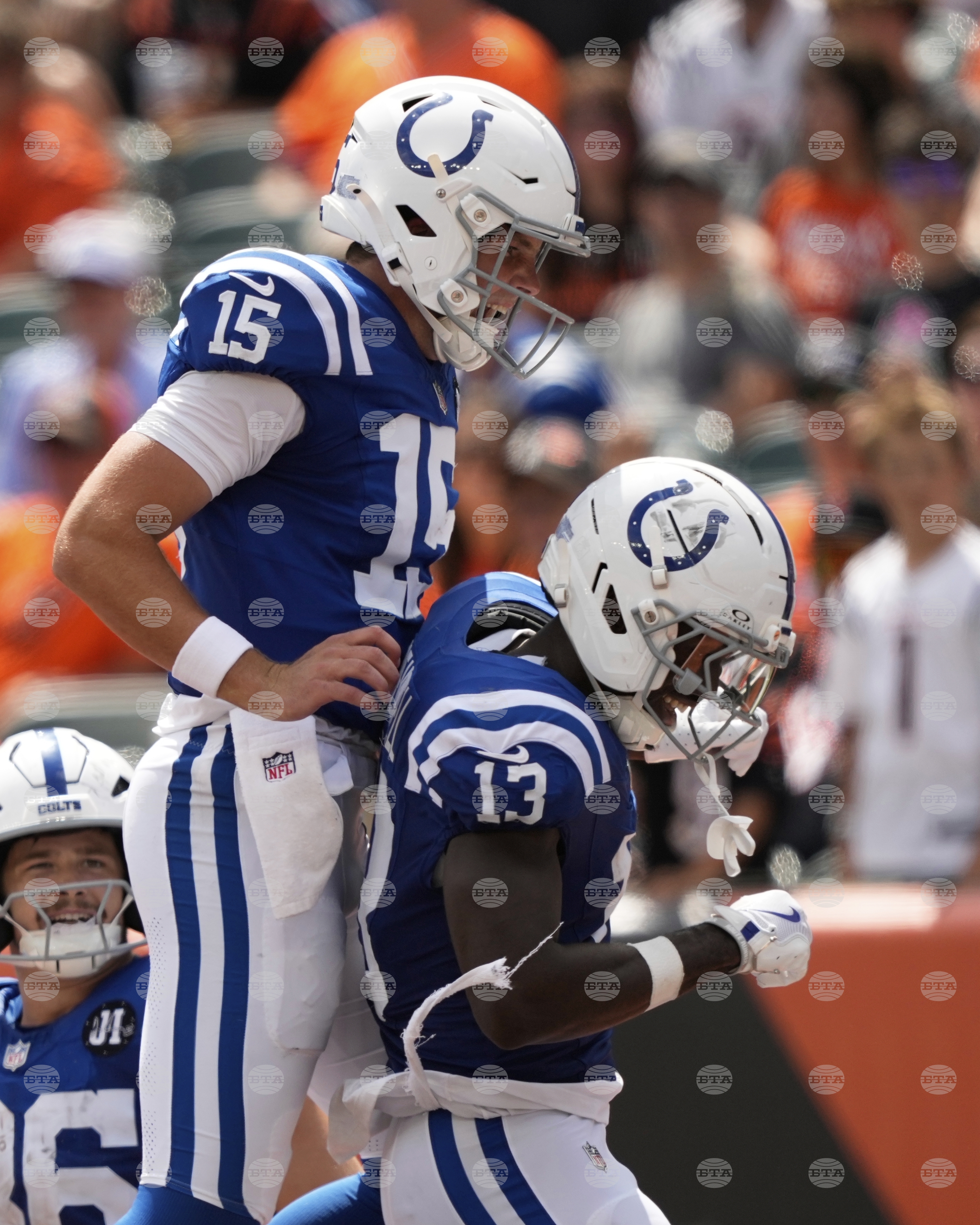 APTOPIX Colts Bengals Football