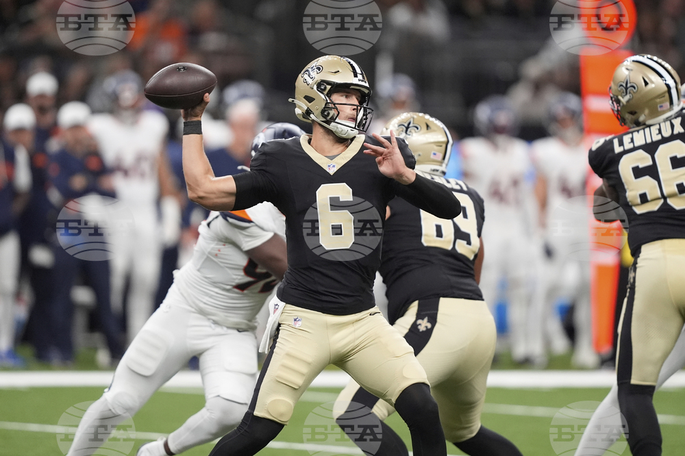 Broncos Saints Football