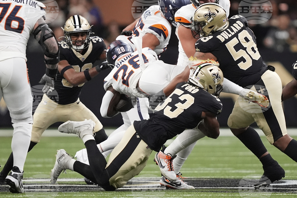 Broncos Saints Football